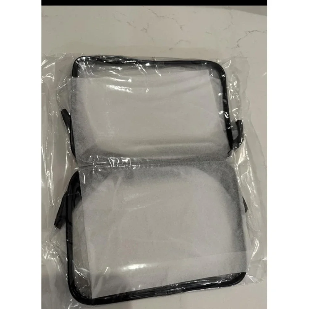 N/A clear toiletry